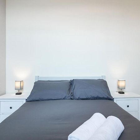 5A - Bright And Airy 2 Bedroom Apartment - Close To Central Лондон Экстерьер фото