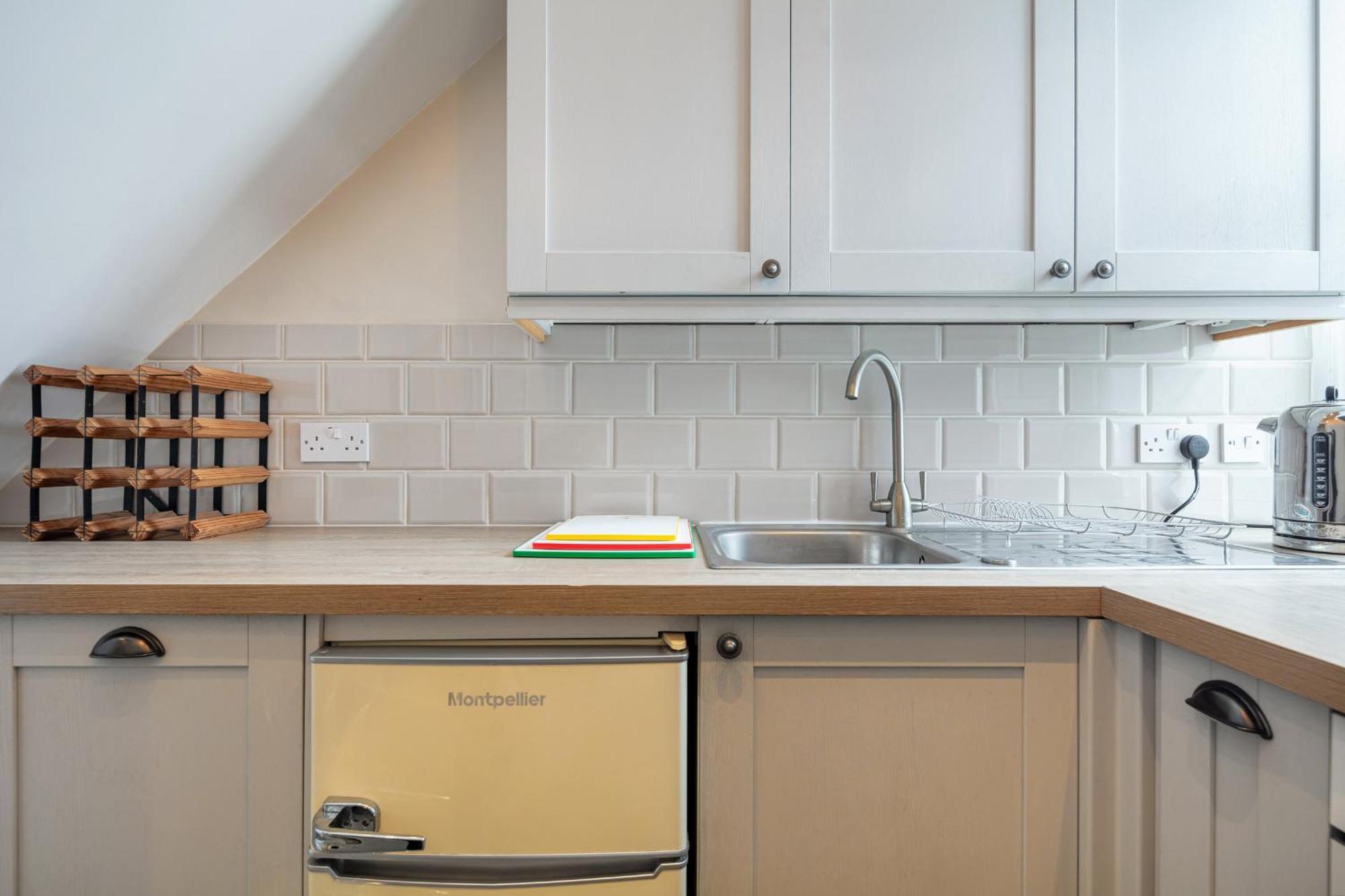 5A - Bright And Airy 2 Bedroom Apartment - Close To Central Лондон Экстерьер фото